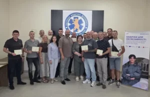Львівський медколедж підготував перших 17 екстрених медтехніків із Закарпаття Львівський медколедж підготував перших 17 екстрених медтехніків із Закарпаття