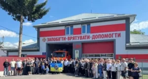 У Ходорові відкрили меморіальну дошку захиснику Олегу Дунціву