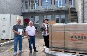 Великомостівська громада отримала сонячні панелі для дитсадка «Соняшник»