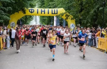 У Стрийському парку у Львові відбувся забіг пам’яті «Шаную воїнів, біжу за Героїв України»