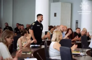 У Львові відзначили патрульних за допомогу після ракетного удару