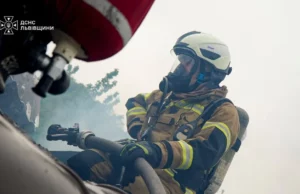 (Українська) У селі Чаниж на Золочівщині врятували житловий будинок від пожежі У селі Чаниж на Золочівщині врятували житловий будинок від пожежі