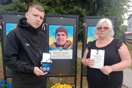 Василя Бурка з Великомостівської громади посмертно відзначили «Комбатантським хрестом»