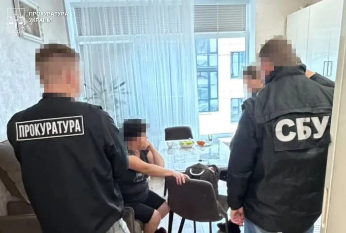 На Львівщині інженерці-землевпорядниці повідомили про підозру у схемі з відчуження землі громади