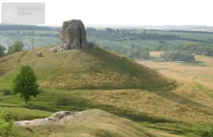 Прокуратура домоглася встановлення меж пам’ятки «Чортів камінь» біля Підкаменя Прокуратура домоглася встановлення меж пам’ятки «Чортів камінь» біля Підкаменя