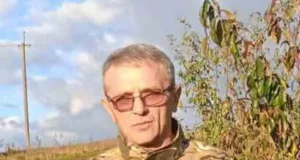 У Берездівцях проведуть в останню дорогу воїна Андрія Яцинича