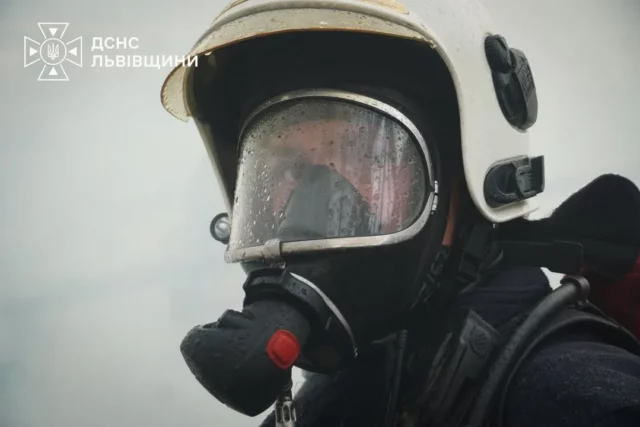 Надзвичайники Львівщини за добу загасили 14 пожеж, шість з них в екосистемах