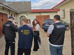 На Львівщині судитимуть експосадовицю освіти за переплату за дрова для шкіл