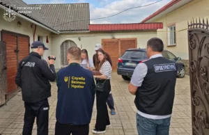 На Львівщині судитимуть експосадовицю освіти за переплату за дрова для шкіл
