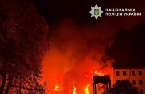 (Українська) Нічний комбінований удар по Києву: загинули двоє людей, пошкоджено понад 50 об’єктів Нічний комбінований удар по Києву: загинули двоє людей, пошкоджено понад 50 об’єктів