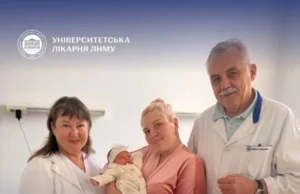 У Дрогобичі мама з непростим медичним анамнезом народила донечку Квітославу