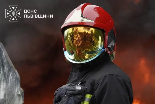 На Львівщині за добу рятувальники загасили вісім пожеж