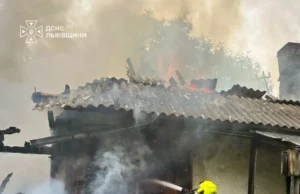 У селі Глуховичі Львівського району загорівся житловий будинок