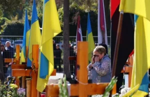 У Львові на Личакові вшанували полеглих захисників України та бійців УПА У Львові на Личакові вшанували полеглих захисників України та бійців УПА