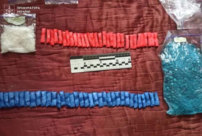 Мешканця Нового Роздолу судитимуть за зберігання понад 1,2 кг наркотиків і психотропів