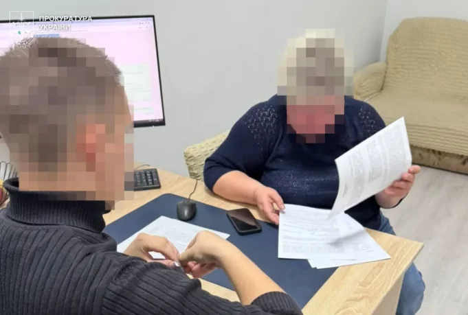 У Стрию помічницю вихователя підозрюють у побитті 2-річної дитини в дитсадку