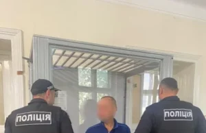 У Львові передали до суду справу про крадіжку гаманця в магазині