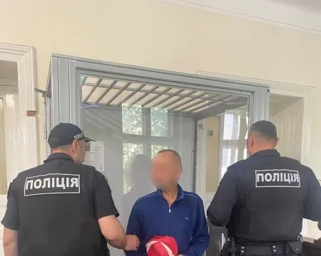 У Львові передали до суду справу про крадіжку гаманця в магазині