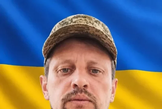 У Жовківській громаді попрощаються з полеглим захисником Ярославом Кунинецьом