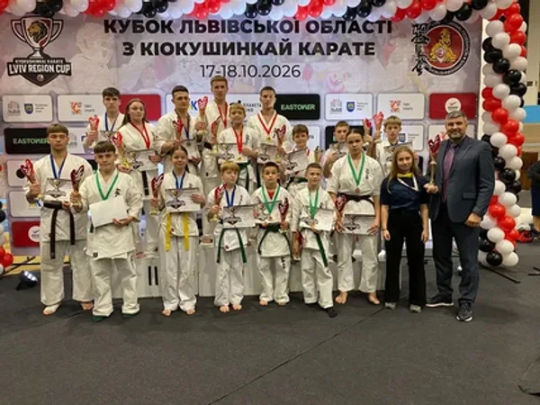 image Команда сенсея Віталія Крюкова виборола 33 медалі на Кубку Львівщини з кіокушинкай карате