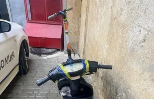 У Самборі поліцейські розшукали викрадений скутер та встановили підозрюваного