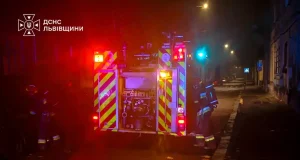 У Львові рятувальники загасили пожежу в квартирі на вулиці Софії Яблонської
