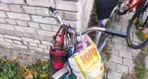 У Бродах зіткнулися електросамокат і велосипед, травмована 77-річна жінка