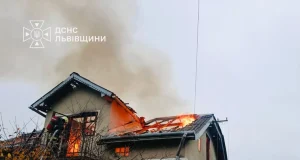 У Самборі загорівся житловий будинок на вулиці Кобилянської