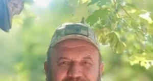 У Городку зустрінуть скорботний кортеж із тілом воїна Василя Зайшлого